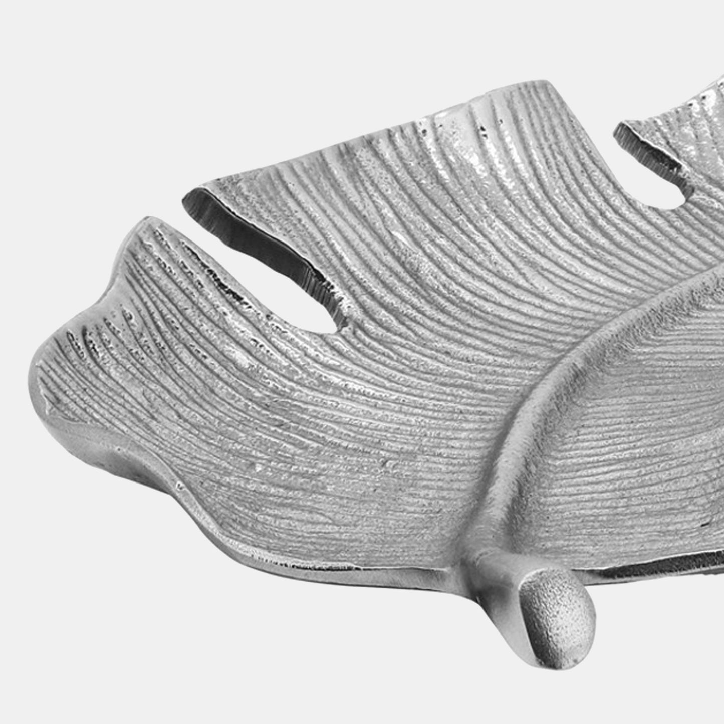 13" Metal Tropical Leaf Tray, Silver