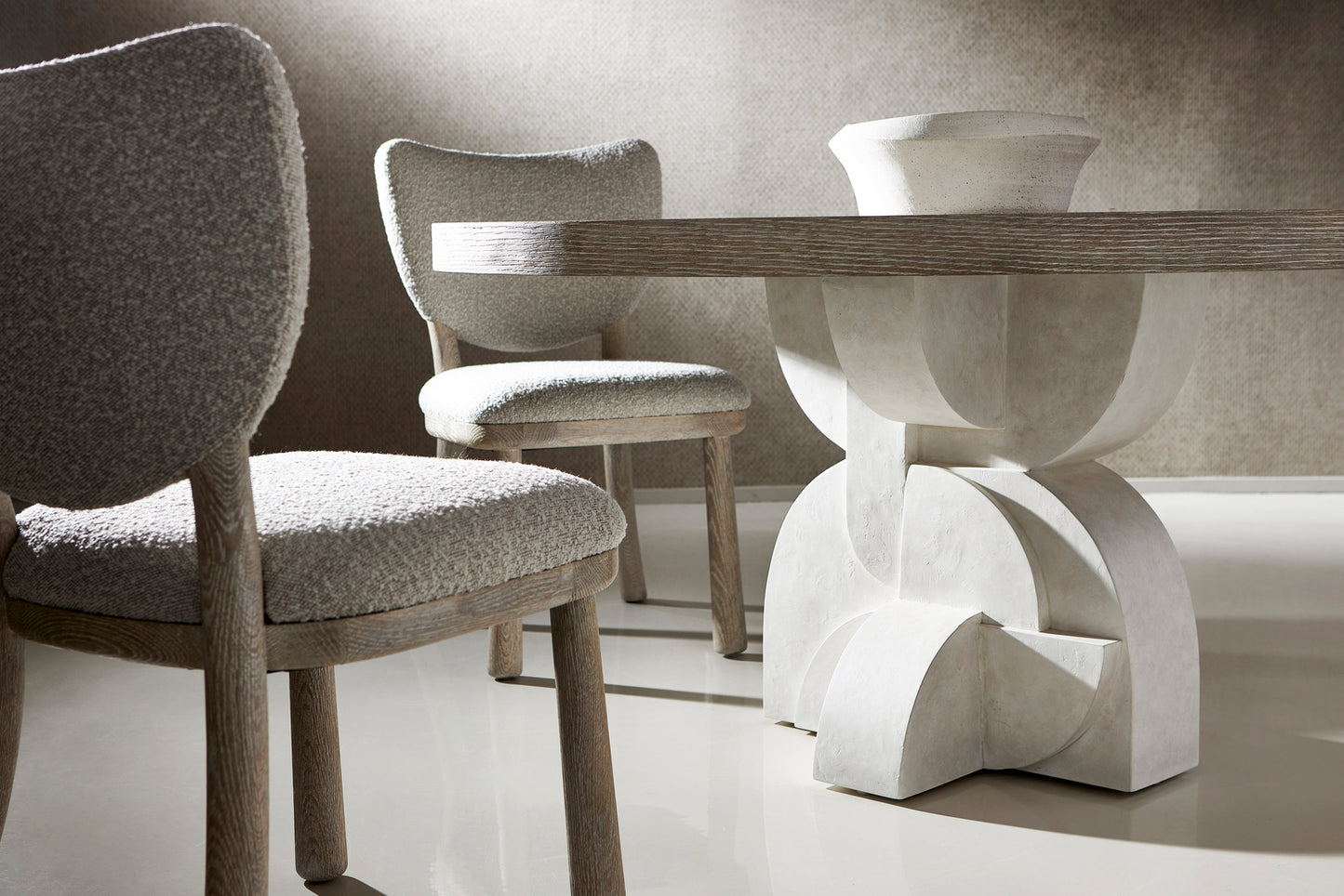 Constantin Dining Table