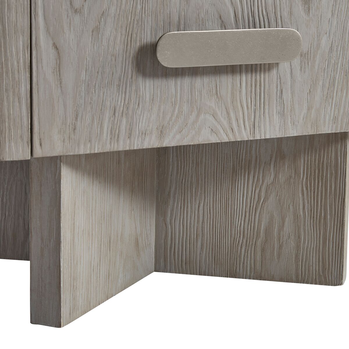 Trianon Dresser