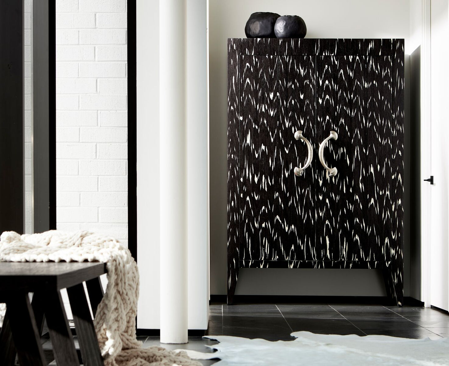 Trianon Armoire