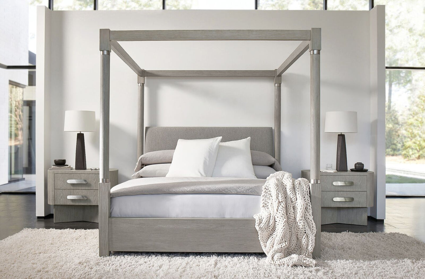 Trianon Nightstand