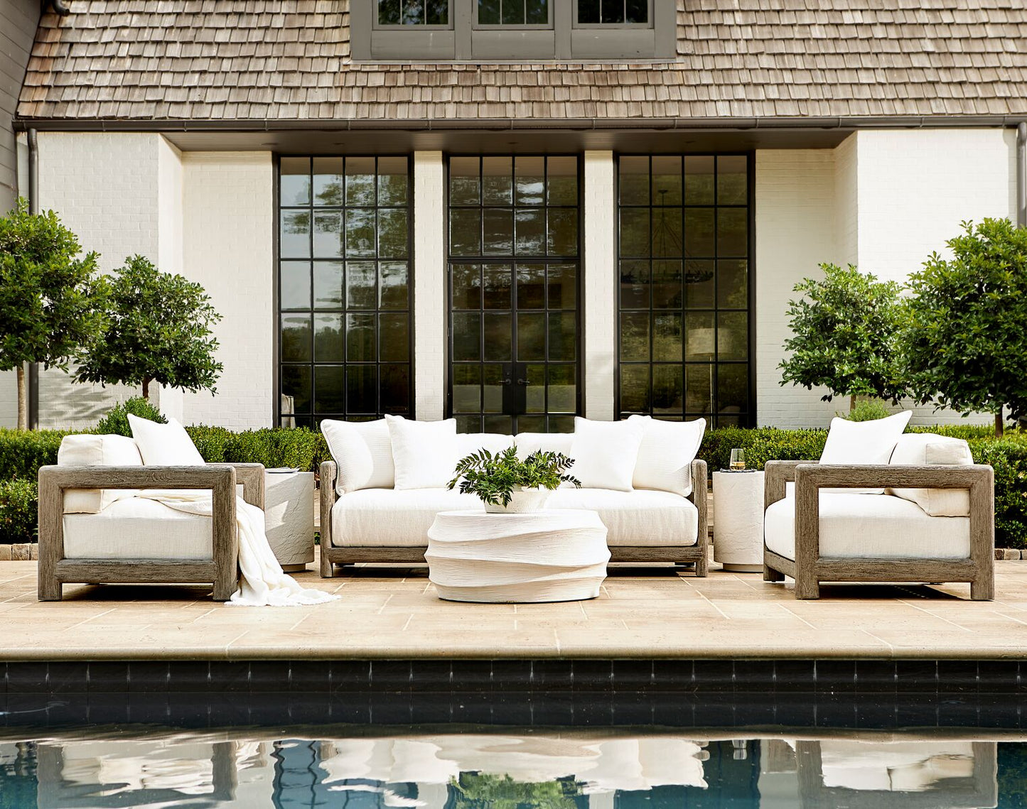 Montaigne Sofa