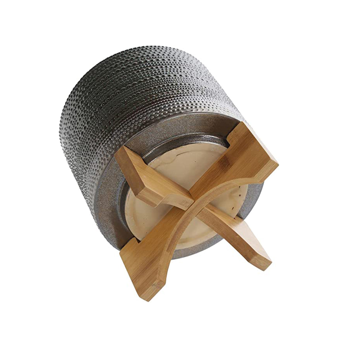 Navarrio Planter with Wood Stand