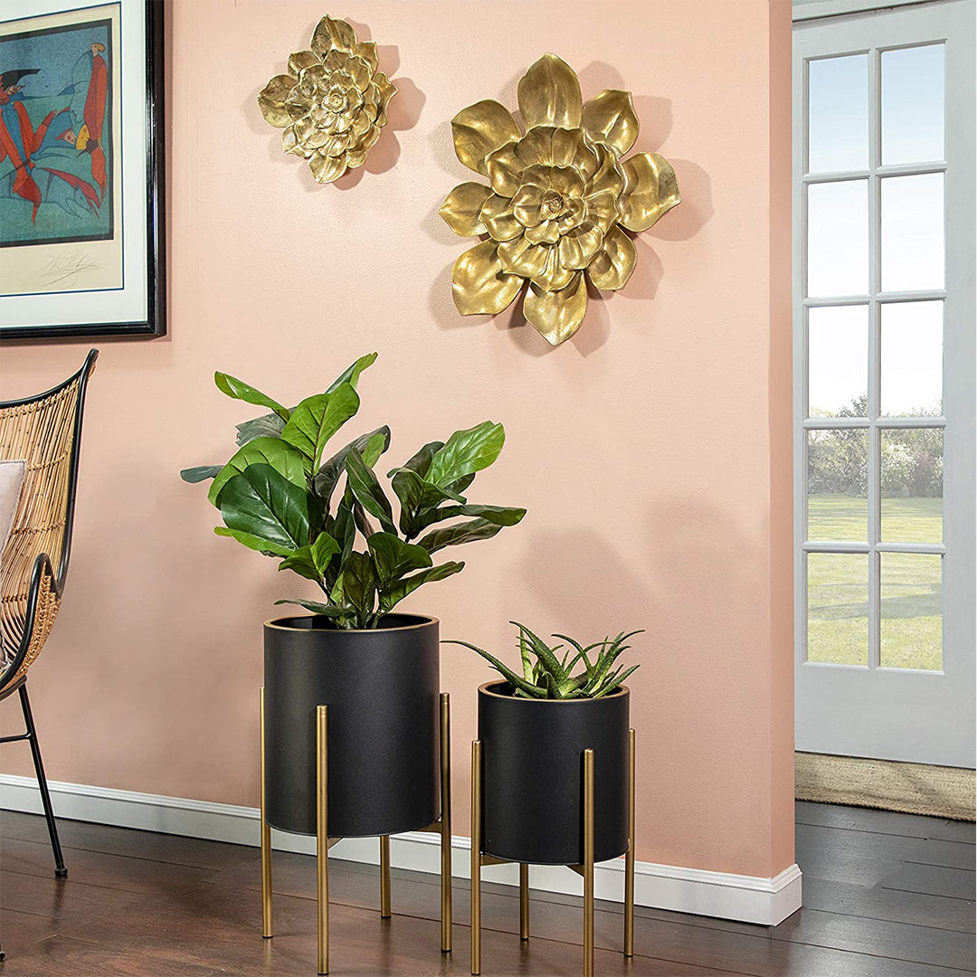 Zahara Wall Flower
