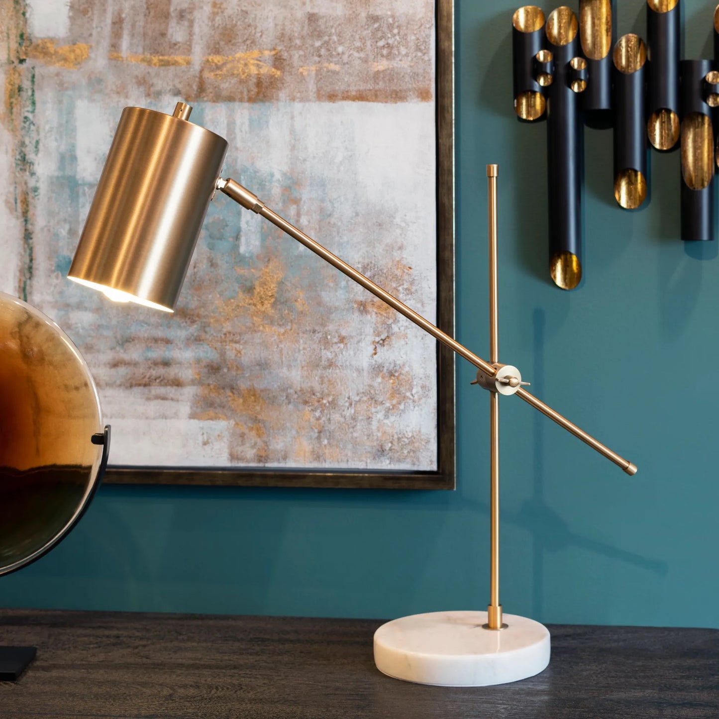 Tori Task Lamp