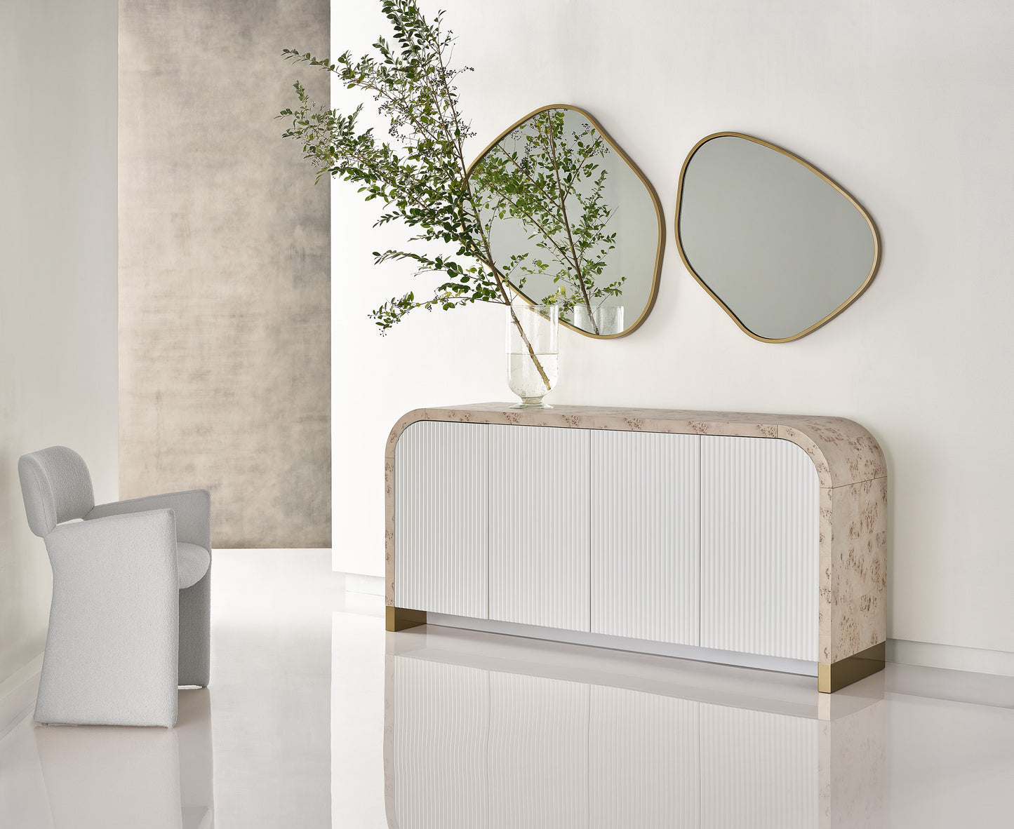 Mantra Sideboard